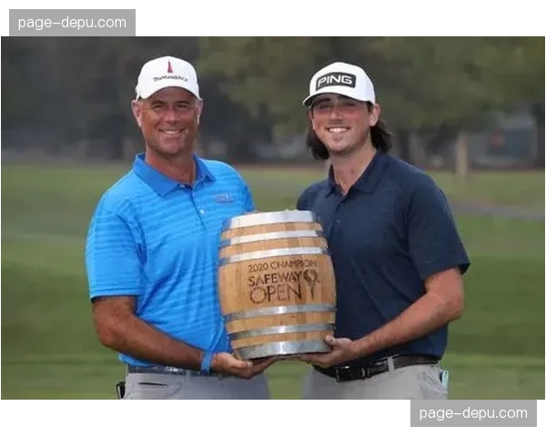 前英国公开赛冠军、51岁老将斯图尔特·辛克宣布赛季末退役