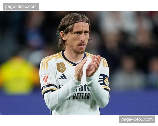 科贝电台：莫德里奇已收到沙特方面报价，赛季结束后或离开皇马